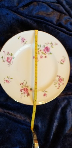 Crown Staffordshire Dessert Plates Set of 2 Beautiful - Picture 7 of 8