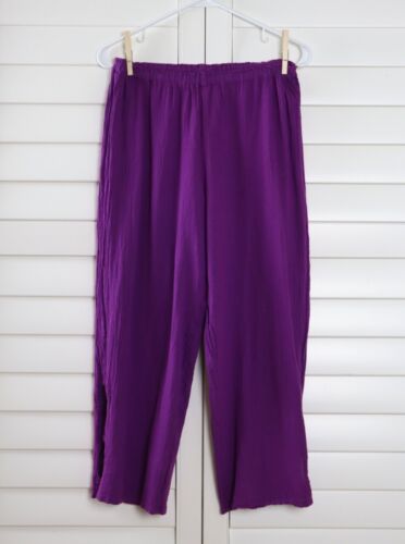 OH MY GAUZE! Solid Purple Pull On Cut Out Cropped Pants Size 1 US Small / Medium