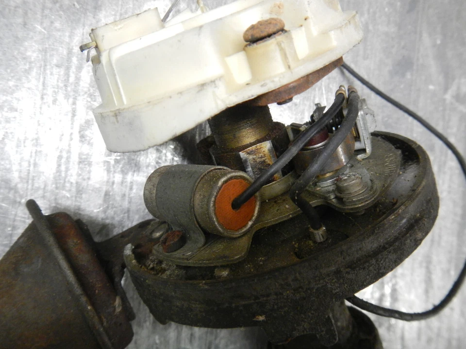 Distribuidor de motor Buick 300 pulgadas cúbicas 1964 1965 1966 1967 Wildcat 310 355 Foto 2 de 4