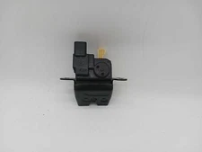 21 HYUNDAI VENUE TRUNK LID LATCH PN# 81230-J9000