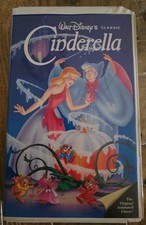 Walt Disney's Classic Black Diamond Cinderella (Clamshell VHS, 1998)
