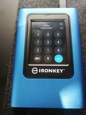 Kingston IronKey Vault Privacy 80 SSD (7.6 TB)