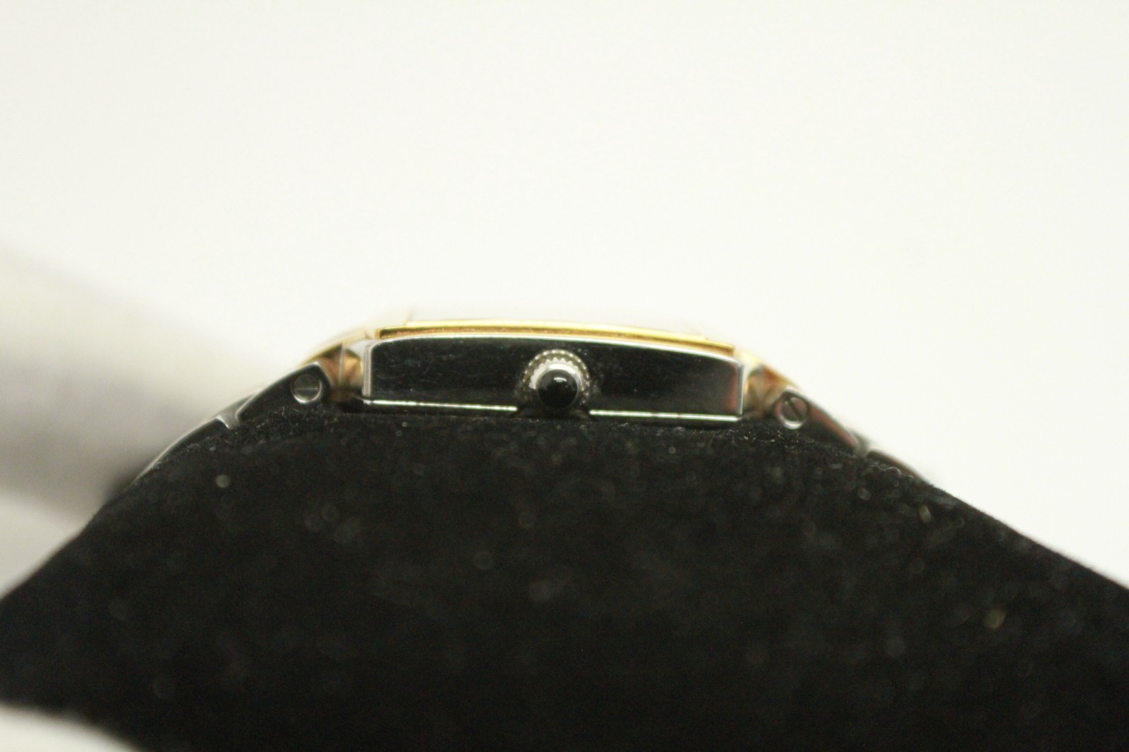Pierre Balmain  Lady watch swiss 3793 wrist size 6 in image 2