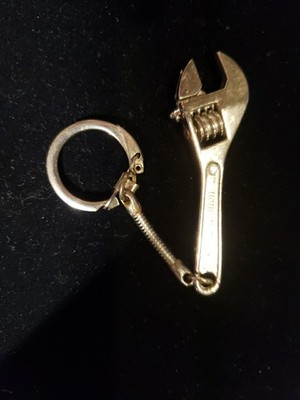 Mini Adjustable Wrench Keychain 3D Metal Tool Key Ring Keyfob Gift for Men Car