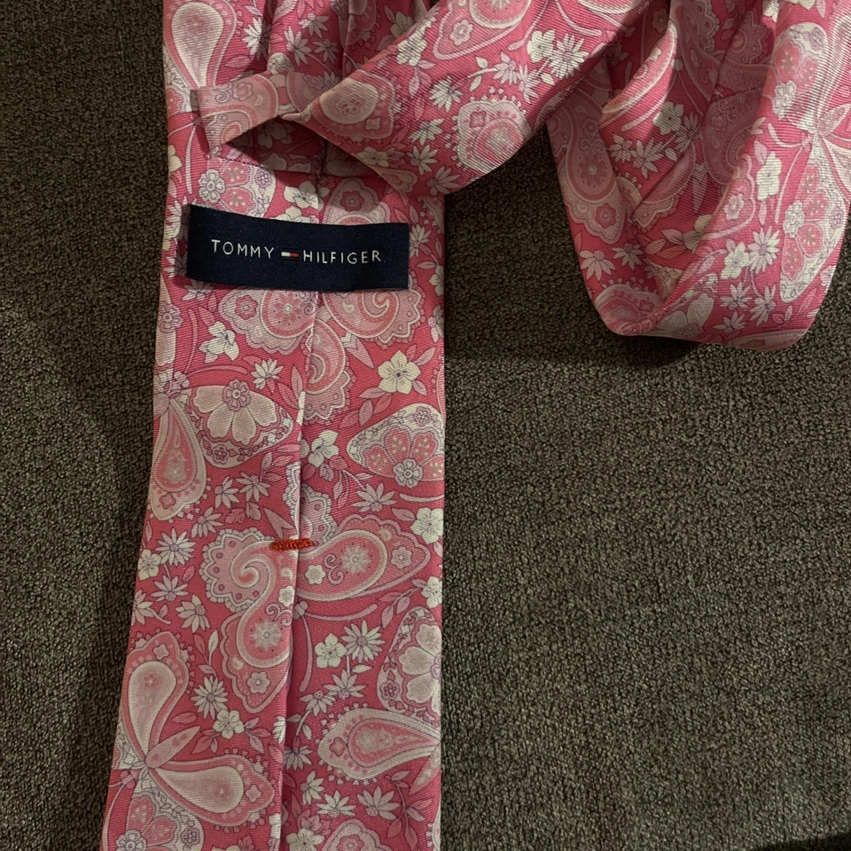 Мужской розовый галстук с узором пейсли Tommy Hilfiger - Изображение 3 из 3