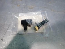 AZBIL SL1-A HORIZONTAL LIMIT SWITCH  08211153815