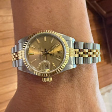 Rolex Datejust Women's Two-Tone Jubilee Champagne Dial Fluted Bezel Date. 26mm.