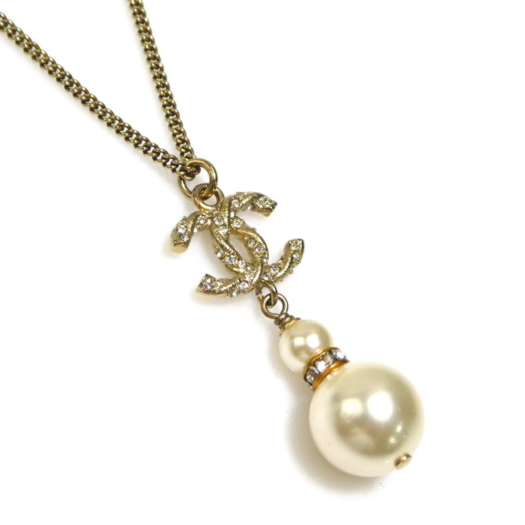 OFF WHITE Collana Chanel metallo perla oro bianco sporco donna usata E60309G