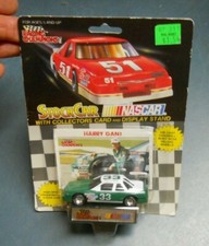 1991 RACING CHAMPIONS DIECAST METAL CAR HARRY GANT UNOPENED W/ DISPLAY STAND