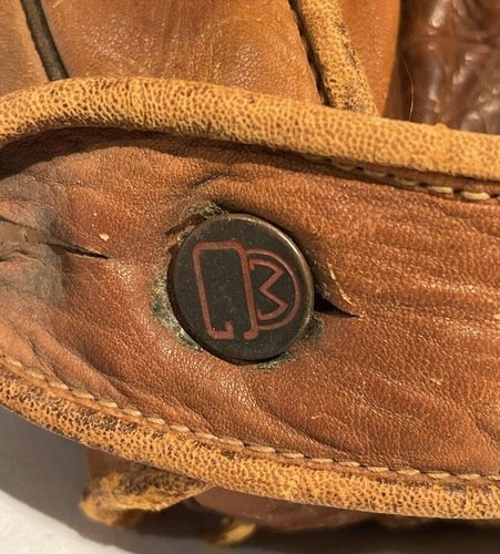 Vintage 1940's Baseball Gloves Mitt MacGregor Dixie Walker and Wilson 642 - Picture 4 of 12