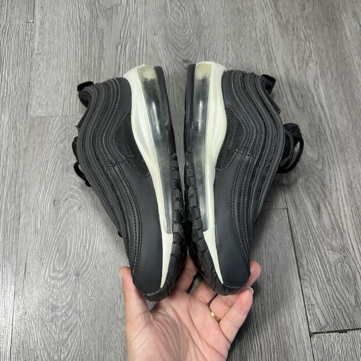 air max 97 black glow in the dark