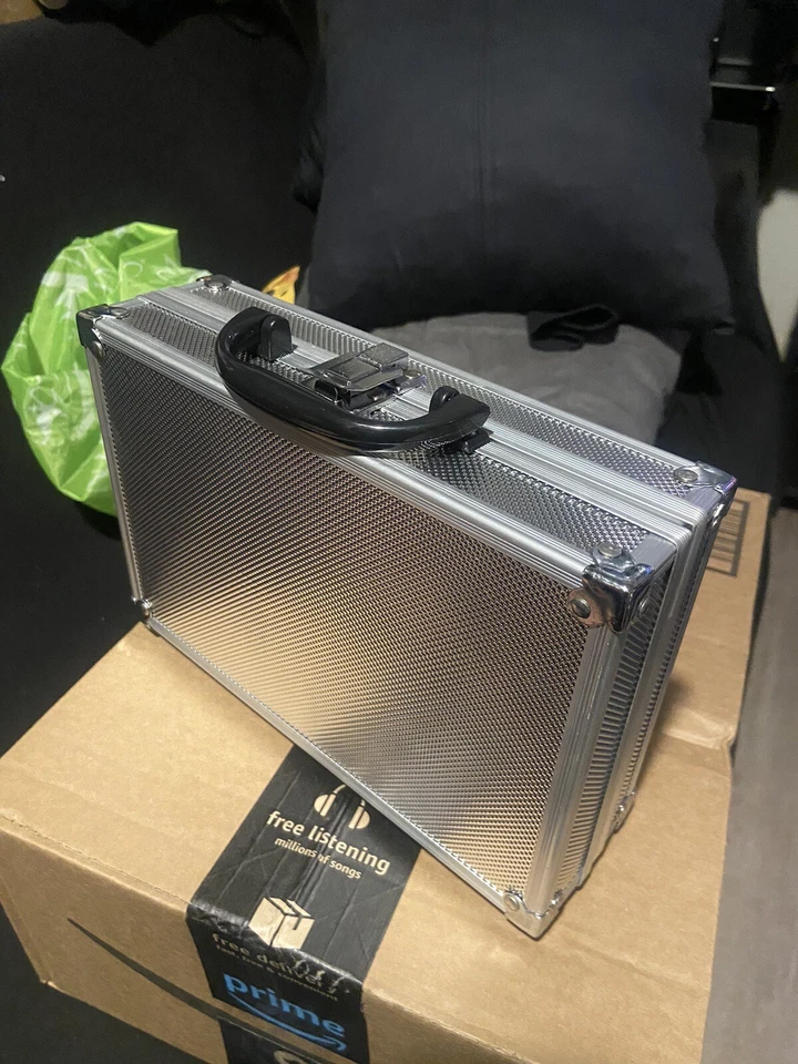 Plantronics Discovery 925 Bluetooth 5 Colors White Black Purple Gold Red 4 Parts - Image 3 of 4