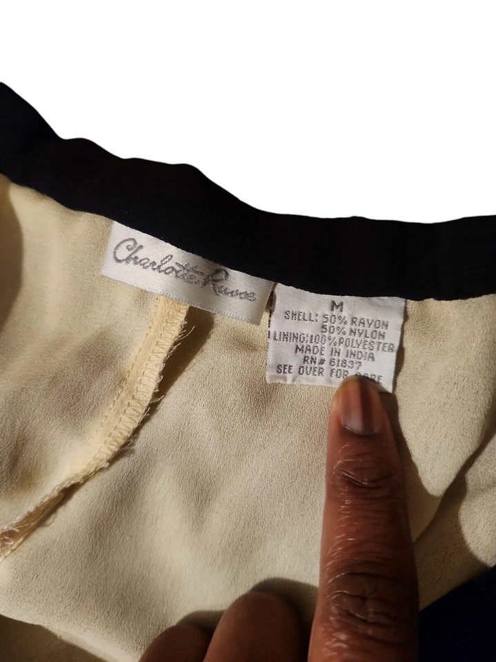 Maxi Falda Charlotte Russe Para Mujer M Negra Encaje Y2K Escoba Capricho Hada Foto 2 de 4