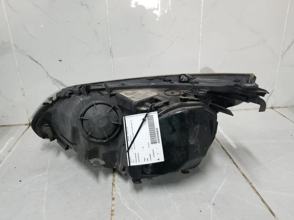 *BROKEN TAB AND COVER CLIPS* 2004 BMW 530i RIGHT XENON HID AFS HEADLIGHT #006620 - Image 4 of 4