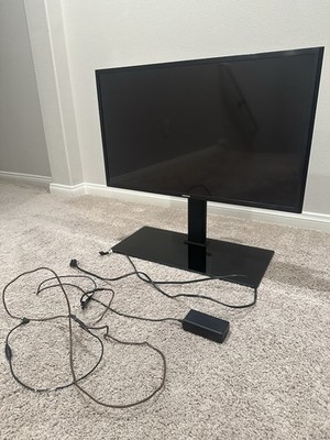 Samsung UN32J5205AF   32  1080p Full HD LED TV (2015 Model)
