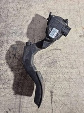 AUDI A6 4A2, C8 Gaspedal 8D1721523F 2.50 Diesel 2001 31499286