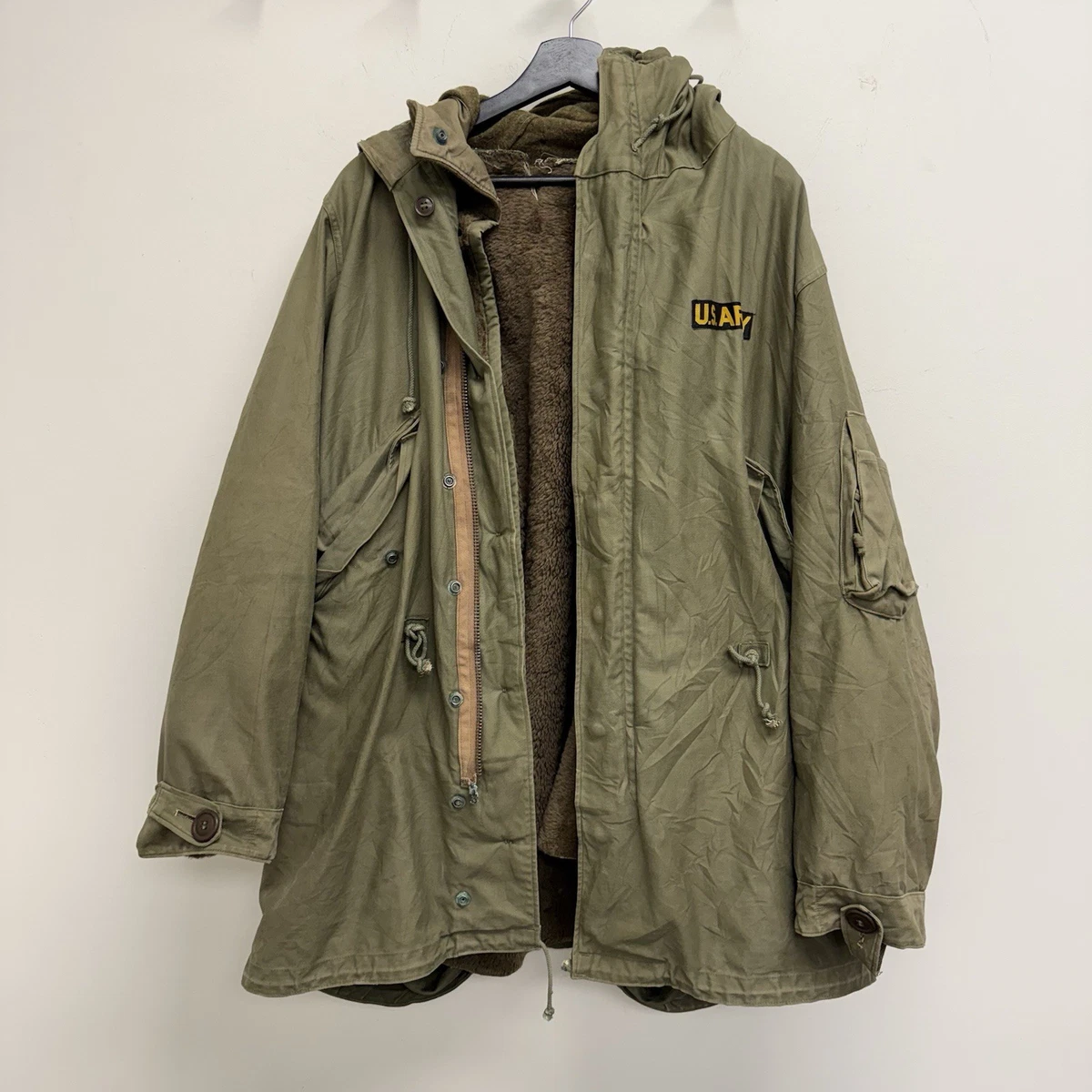 Fishtail Parka In Original Korean Military Period Items (1950-1953