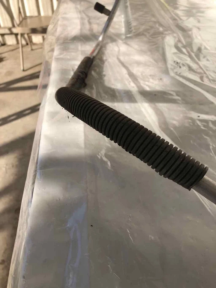 Manguera de tubo líquido refrigerante aire acondicionado Chrysler PT CRUISER 2004-2006 FABRICANTE DE EQUIPOS ORIGINALES Foto 3 de 4