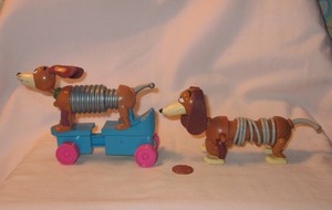 wind up slinky dog