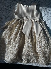 Girl Dress Size 6