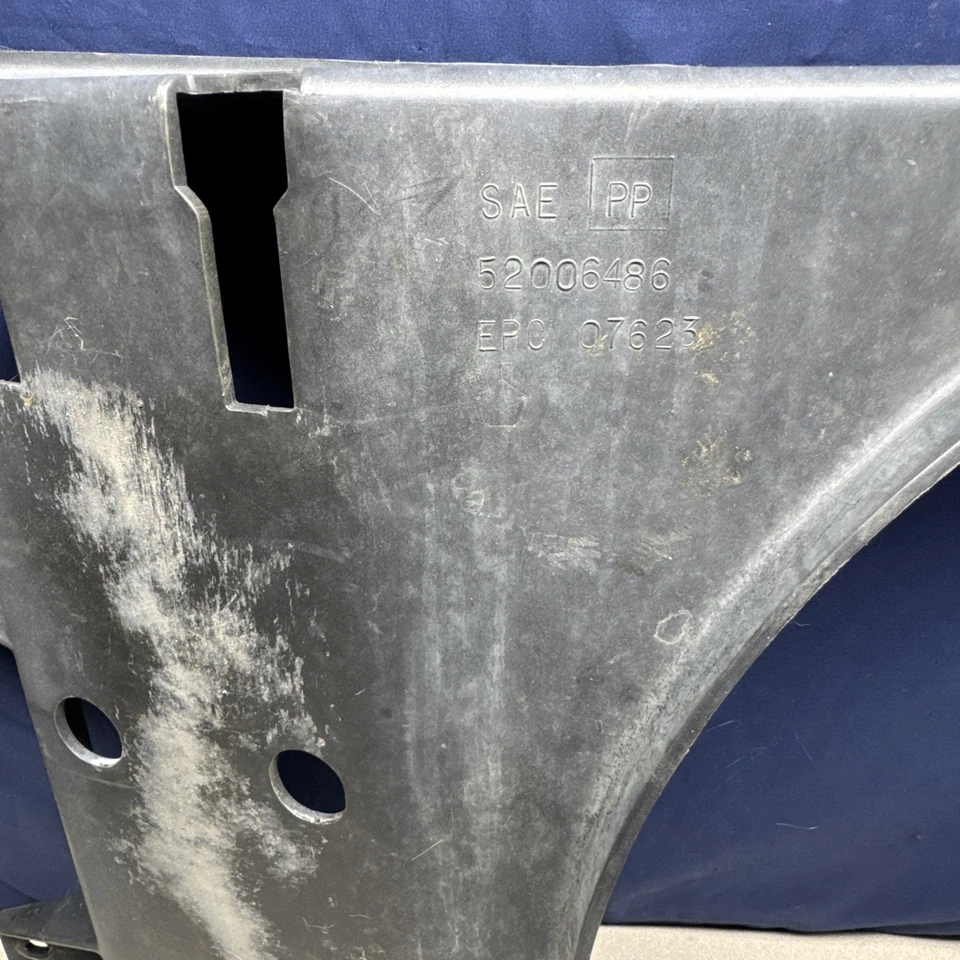 Cubierta negra del ventilador de refrigeración del radiador Dodge Ram 2500 3500 8,0 L Magnum V10 OEM 94-03 Foto 2 de 4