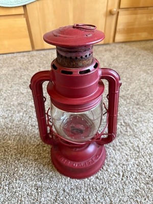 Vintage Dietz D-Lite No 2 Red Lantern Lamp New York USA