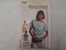 Simplicity Pattern - Misses Top In Two Lengths 20 22 24 7449 - Uncut