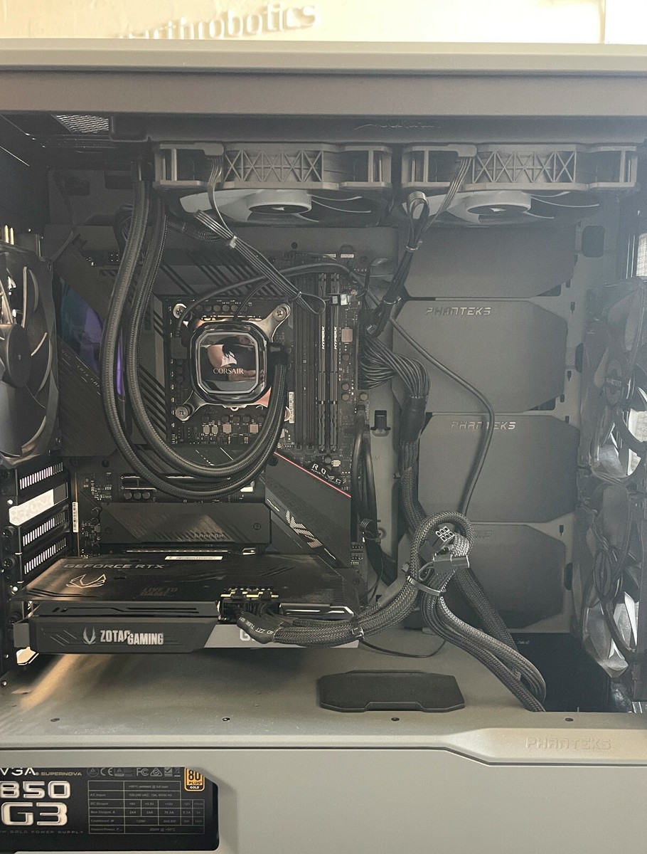 Computer Intel Core i7-11700K, Asus Rog STRIX Z590-E Computer Intel Core i7-11700K, Asus Rog STRIX Z590-E