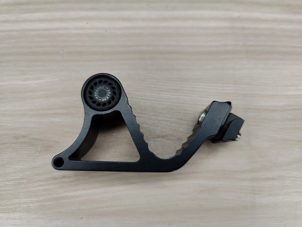 Axion Archery Hook Hanger Halon Bow Claw Accessory AAA-1900 C28 - Image 2 of 4