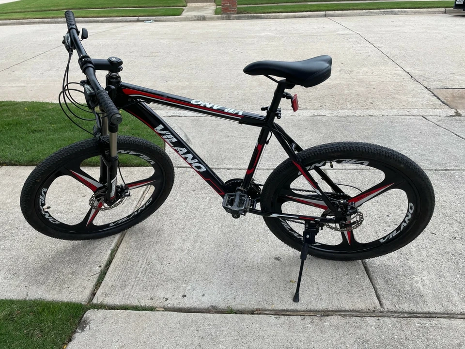  Bicicleta de montaña Vilano 26" Ridge 2.0 MTB 21 velocidades con frenos de disco Foto 3 de 4