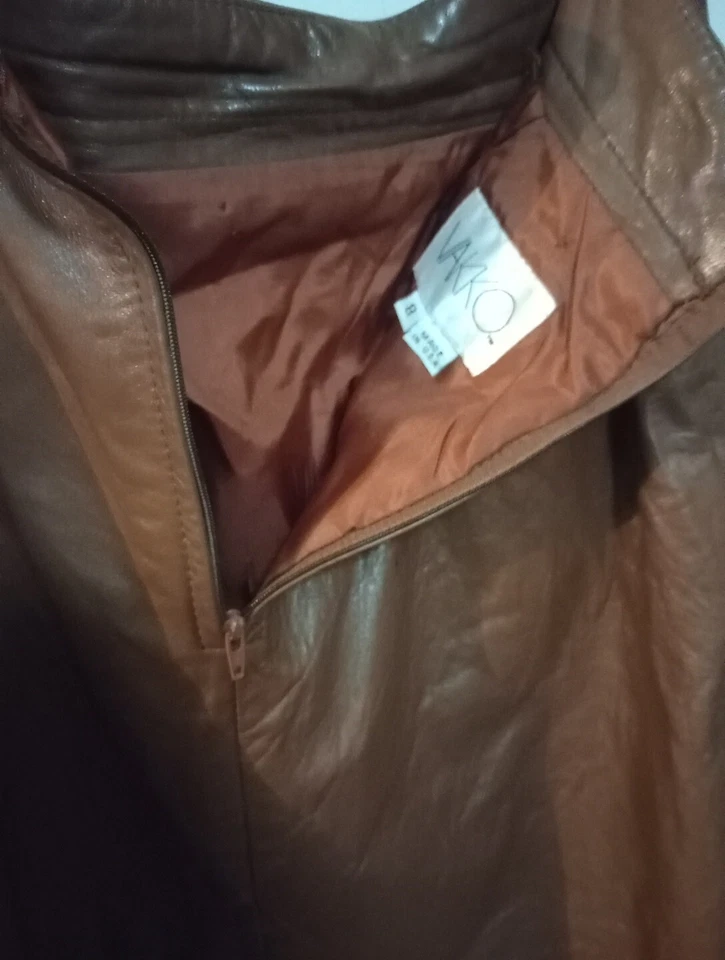 Falda Vintage Vakko Cuero Genuino Línea A TALLA 8 Cremallera Trasera, Clásica Foto 4 de 4