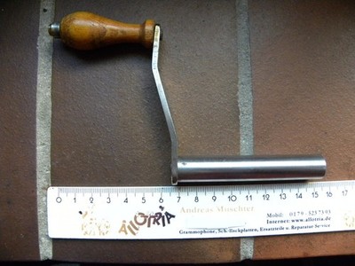 PHONOGRAPH-Walzenspieler-Edison Triumph-KURBEL Ersatzteil-4-Kant-Aufnahme-REPRO