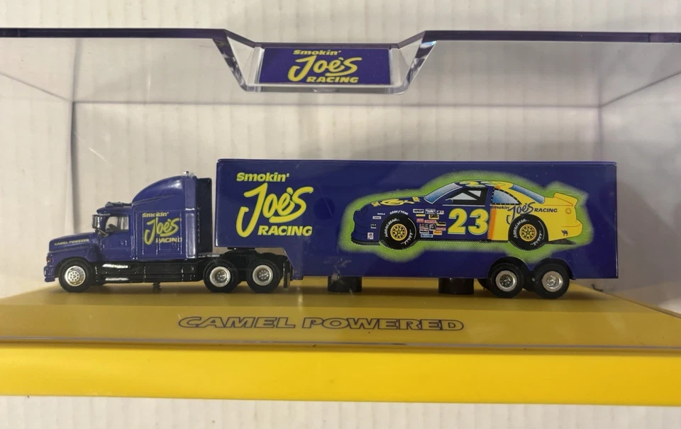 CAMEL 1993 Smokin Joes Racing NASCAR Hauler Die Cast 1/87 Scale 1 of 5,000 - Image 2 of 4