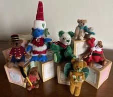 Lot 7 Mini 2.5-4” Holiday Artist & Artist Designed  Bears, 1 Dragon 3 Fully Jtd