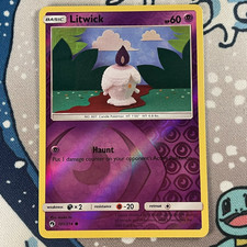 Litwick 101/214 Reverse Holo Sun & Moon Lost Thunder Pokemon Card 2018 NM
