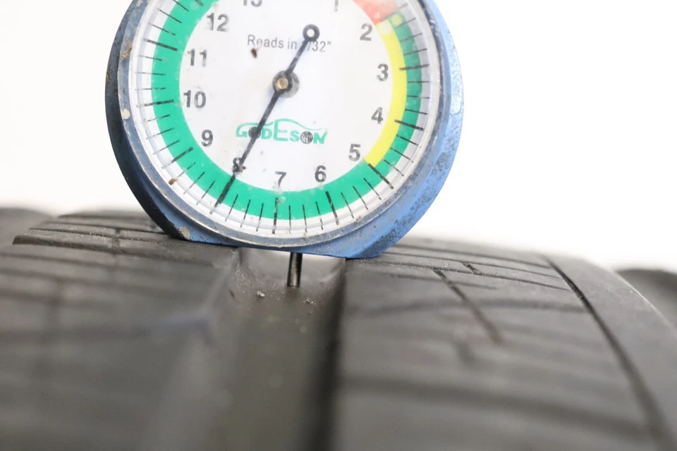 Two 315/35R21 3153521 Pirelli Scorpion Verde Porsche NO 111V 8/32 D92 - Image 3 of 4