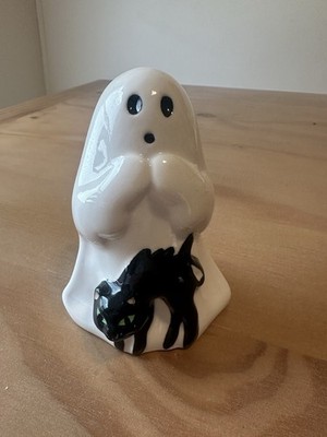 Ghost with Cat Ceramic Character Decorative Sculpture - Hyde and EEK! Boutique 