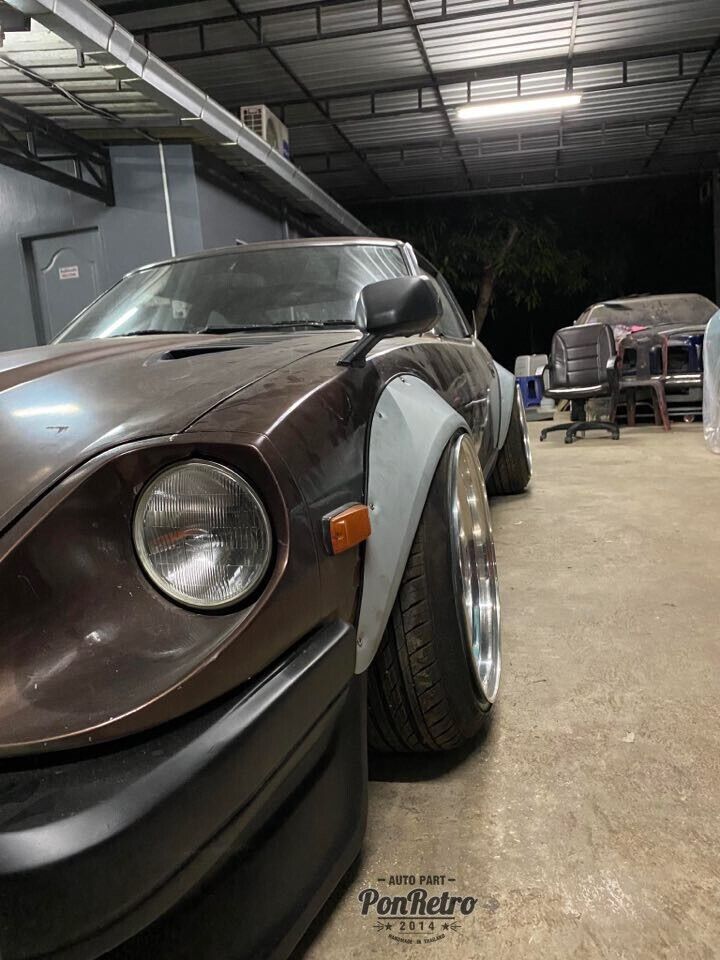 Datsun 280 ZX / Pon Fender Flares Wider Body Kit Wheel Datsun 280 ZX / Pon Fender Flares Wider Body Kit Wheel