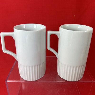 Tall White Porcelain Ribbed Bottom Coffee Cups 4x 2 1/2  Unbranded X2