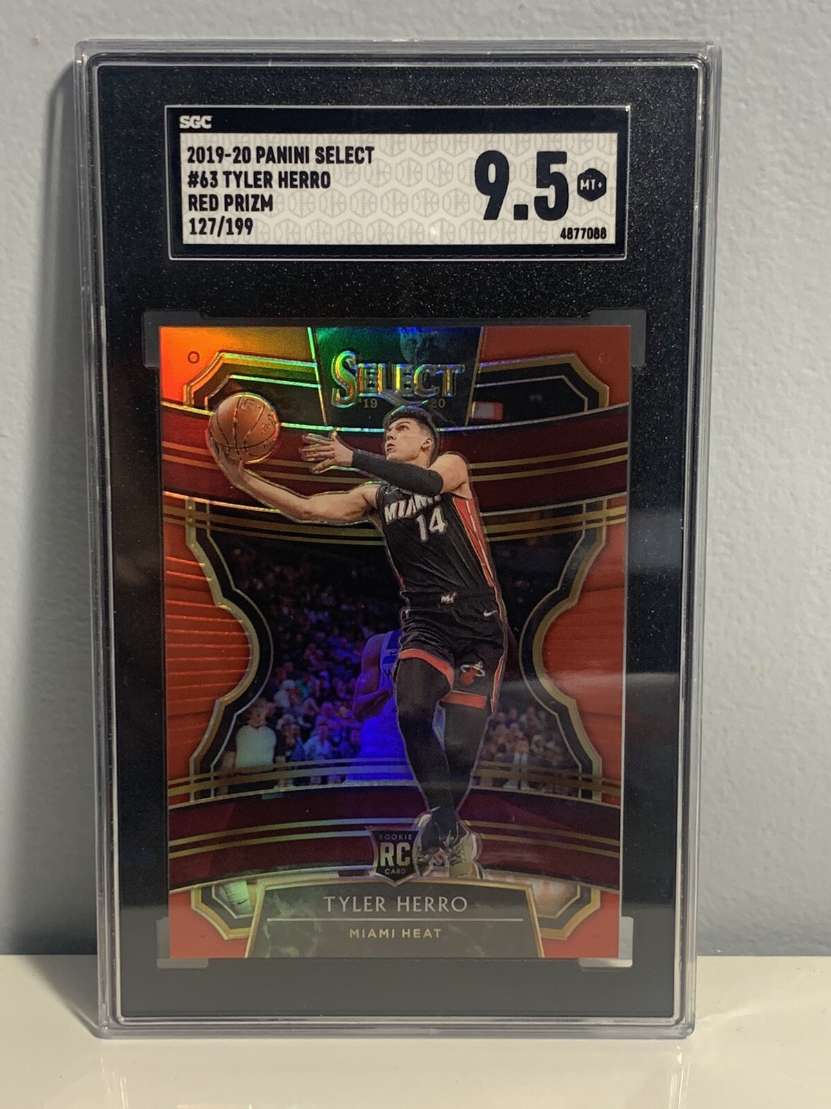 2019 Panini Select Red Prizm #63 Tyler Herro Miami Heat RC Rookie /199 SGC 9.5