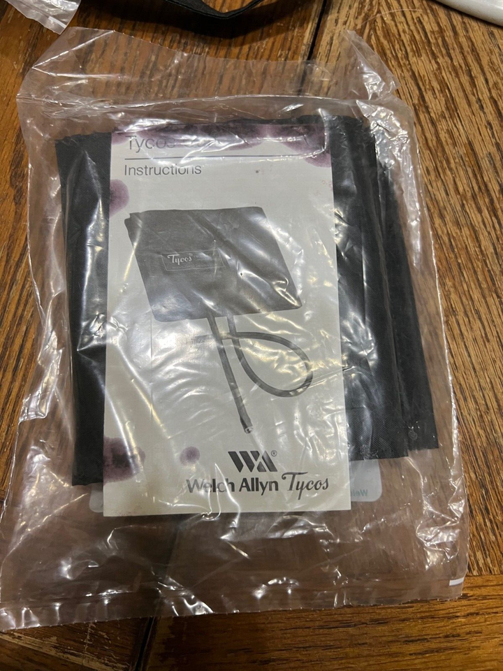 Manchette De Brassard Pour Tension Artérielle Welch Allyn 5082-44 - Taille Adulte Grand (34 à 52 Cm)