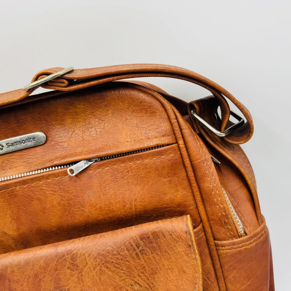 Vintage Samsonite Silhouette Brown Vinyl Senora Bag Shoulder Tote Train Case - Image 2 of 4