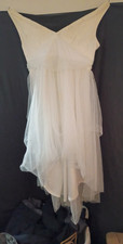 White Sleeveless Tulle Wedding Dress V Neck Asymmetrical Hem with Bow