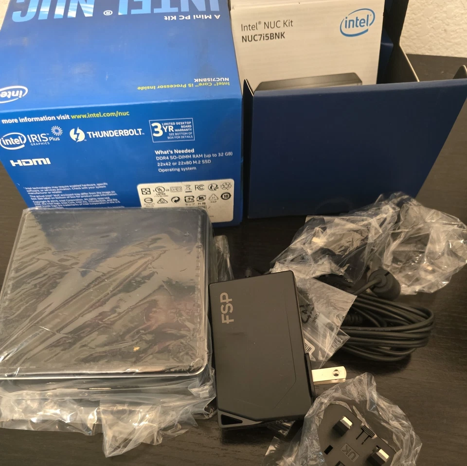  Intel NUC 7 Mainstream Kit (NUC7i5BNK) - Core i5; Mini Desktop New in Box - Image 2 of 4