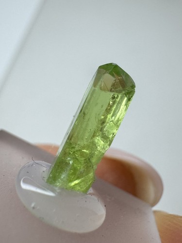 DIOPSID Kristall (0.5 gr) Diopside Crystal, Merelani Tansania - Picture 2 of 4