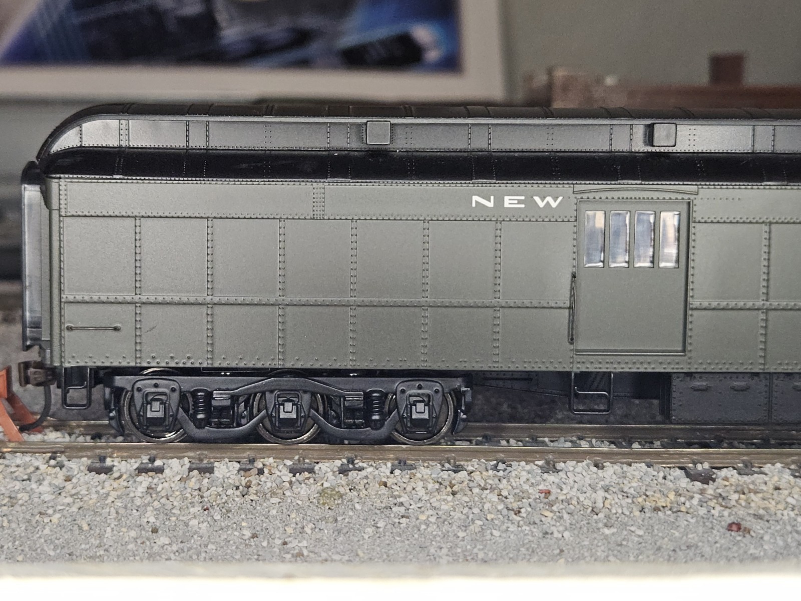 Picture 6 of 9