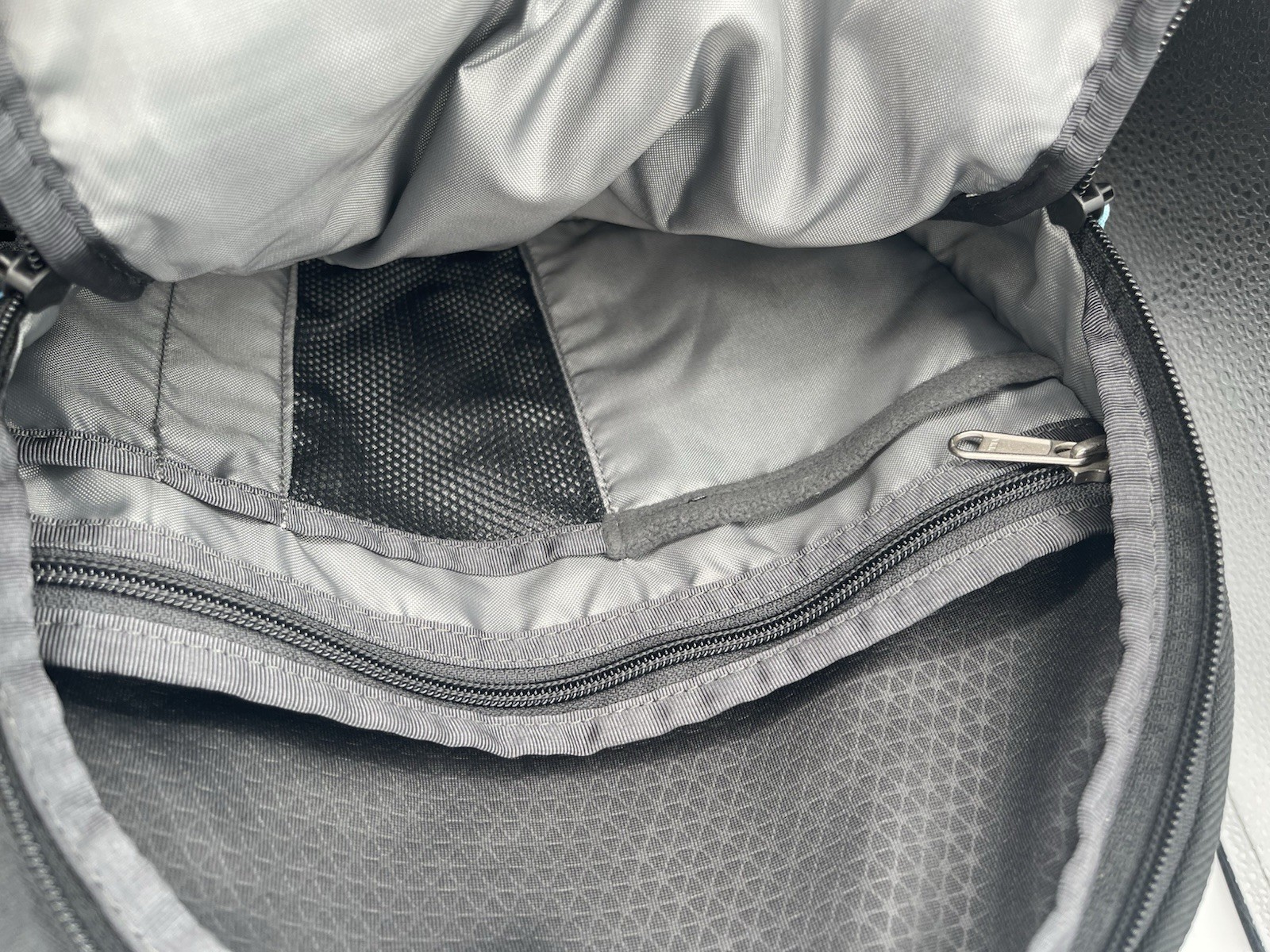 THE NORTH FACE Unisex ADULT Borealis Backpack, Black-Turquoise Cording