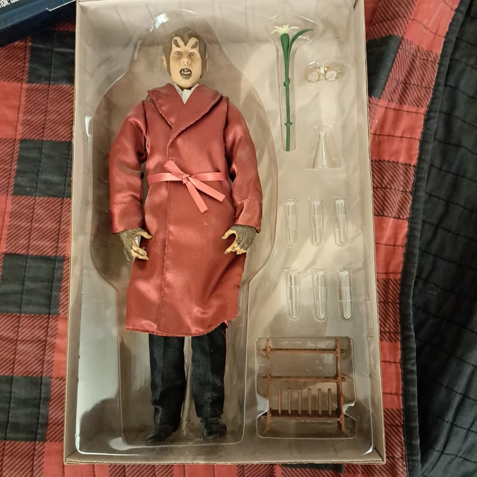 Sideshow : The Werewolf of London 12" Figure (MIB) 1/6th RARE Universal Monsters - Image 4 of 4