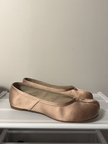 Maison Martin Margiela Pink Satin Ballerina Tabi Ballet Flat Shoes Nude 41