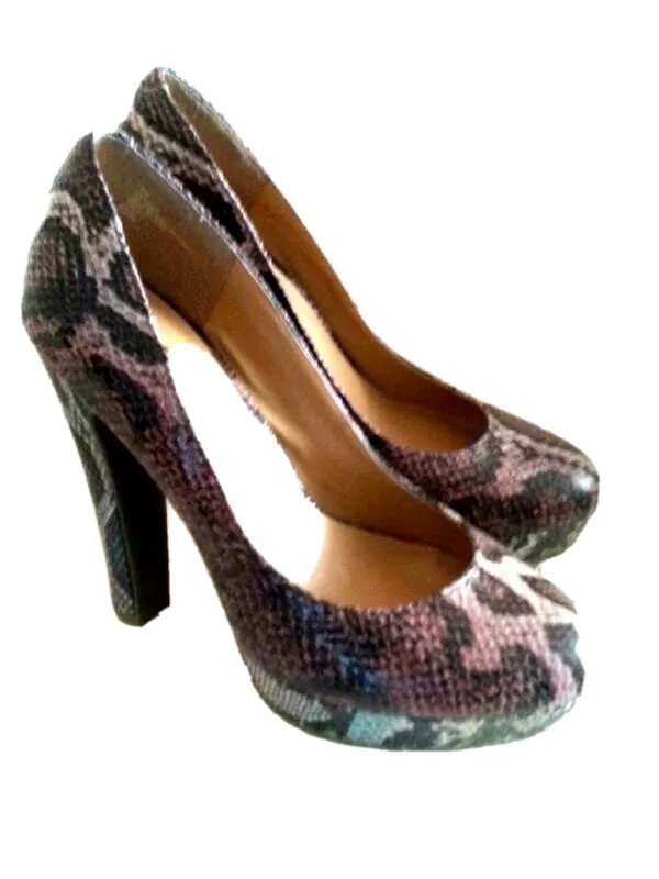 Cosmopolitan Platform Heels Womens Size 8M Colorful  display picture 1